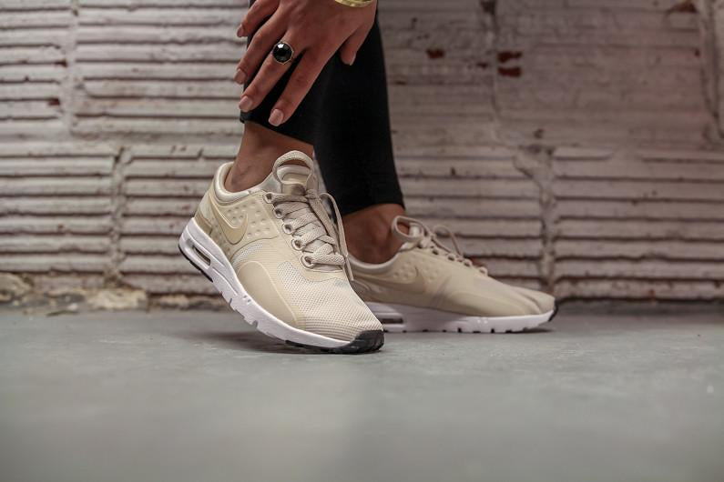 W AIR MAX ZERO