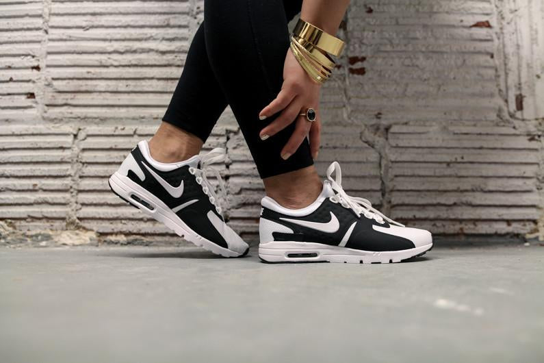 W AIR MAX ZERO