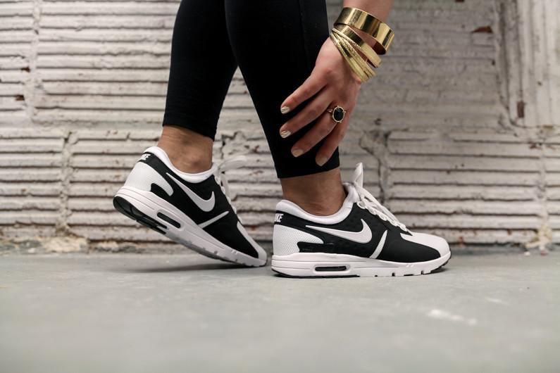 W AIR MAX ZERO