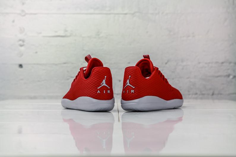 JORDAN ECLIPSE