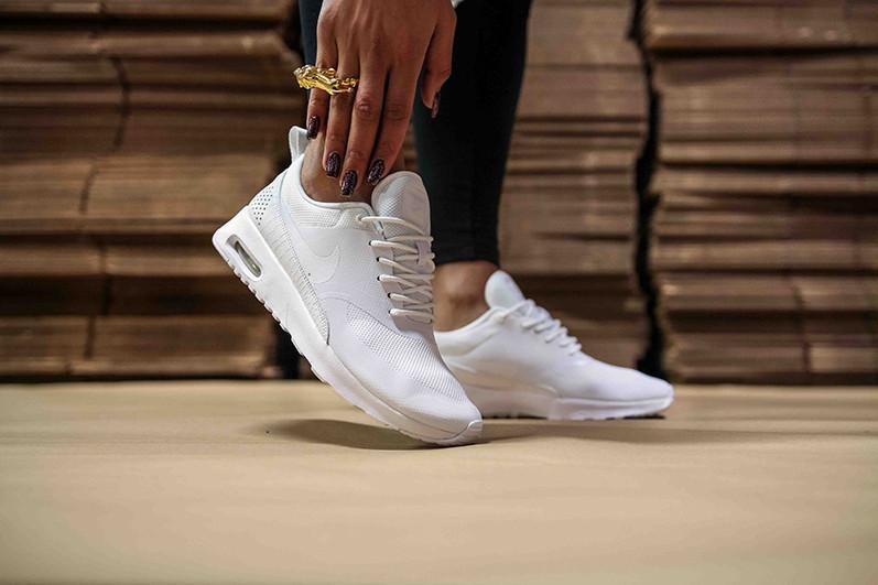WMNS NIKE AIR MAX THEA