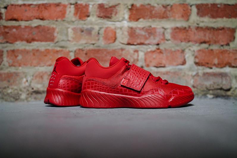 JORDAN J23