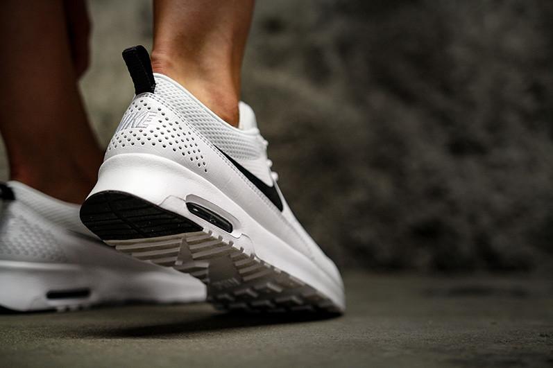 WMNS NIKE AIR MAX THEA