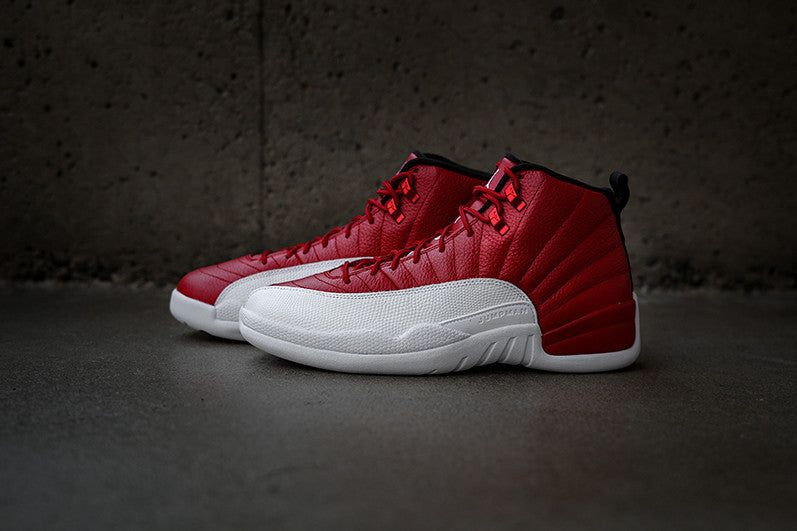 AIR JORDAN 12 RETRO