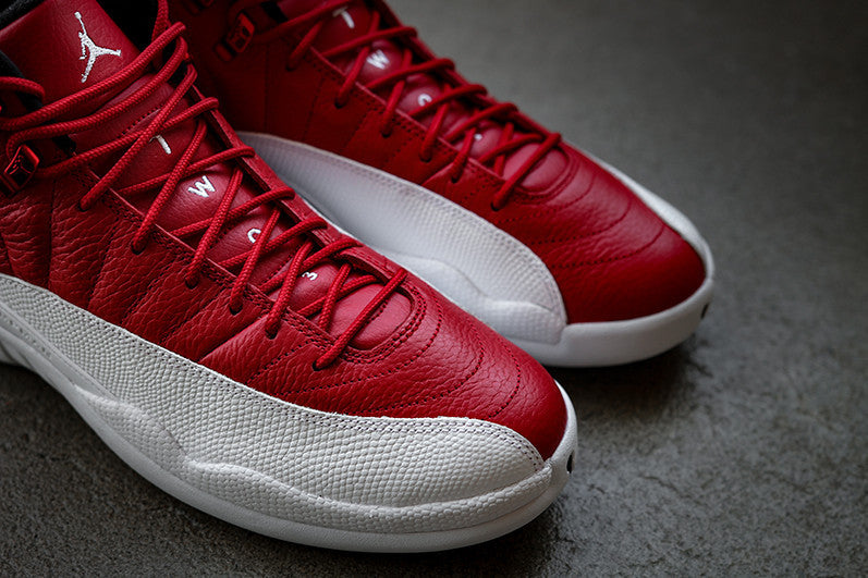 AIR JORDAN 12 RETRO