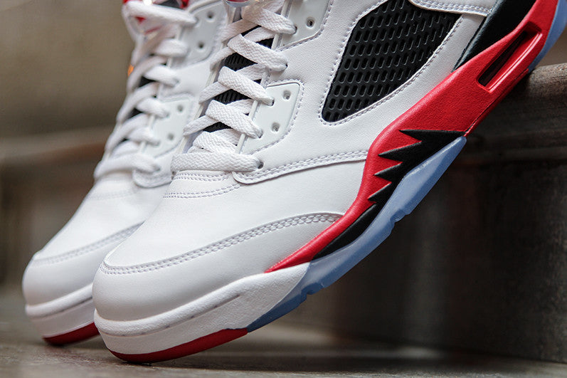 AIR JORDAN 5 RETRO LOW