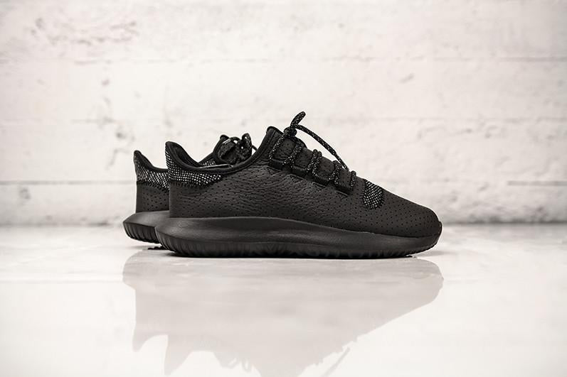 TUBULAR SHADOW