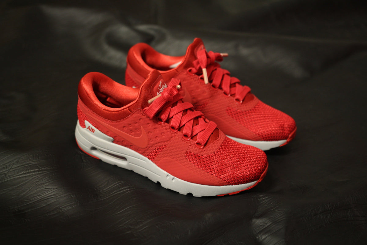 NIKE AIR MAX ZERO PREMIUM