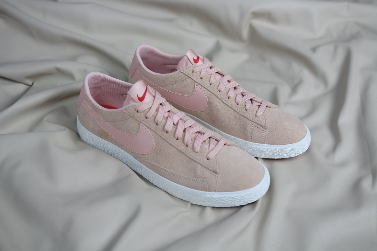 NIKE BLAZER LOW