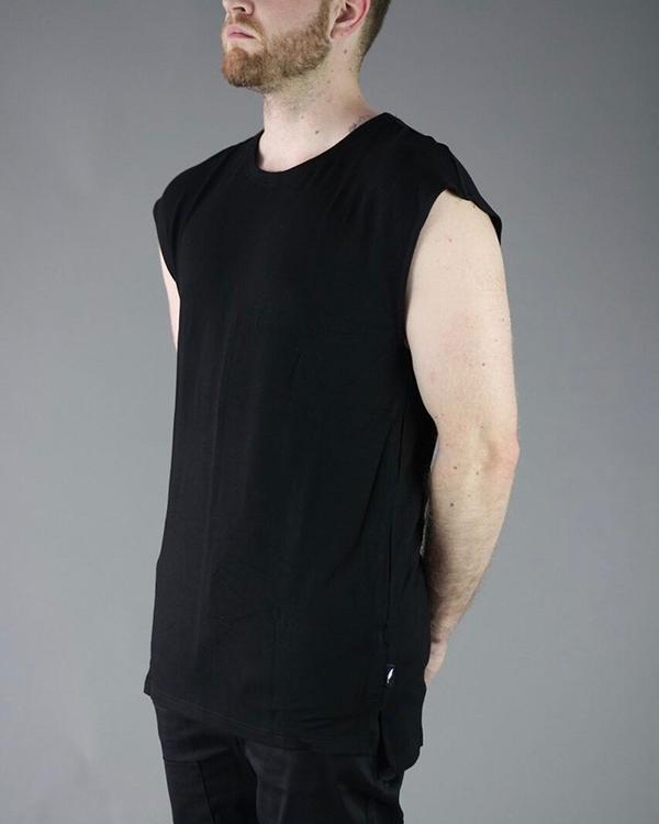 Corma Muscle Tee