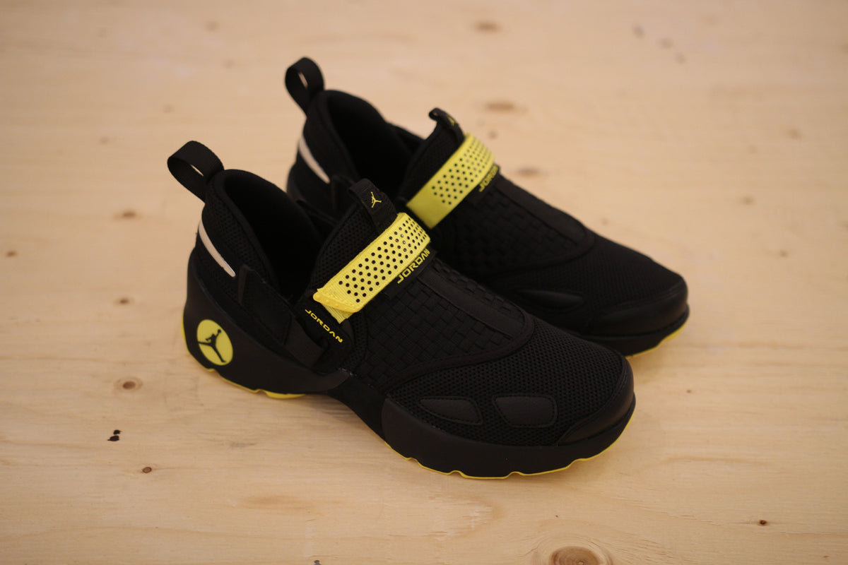 Jordan Trunner LX