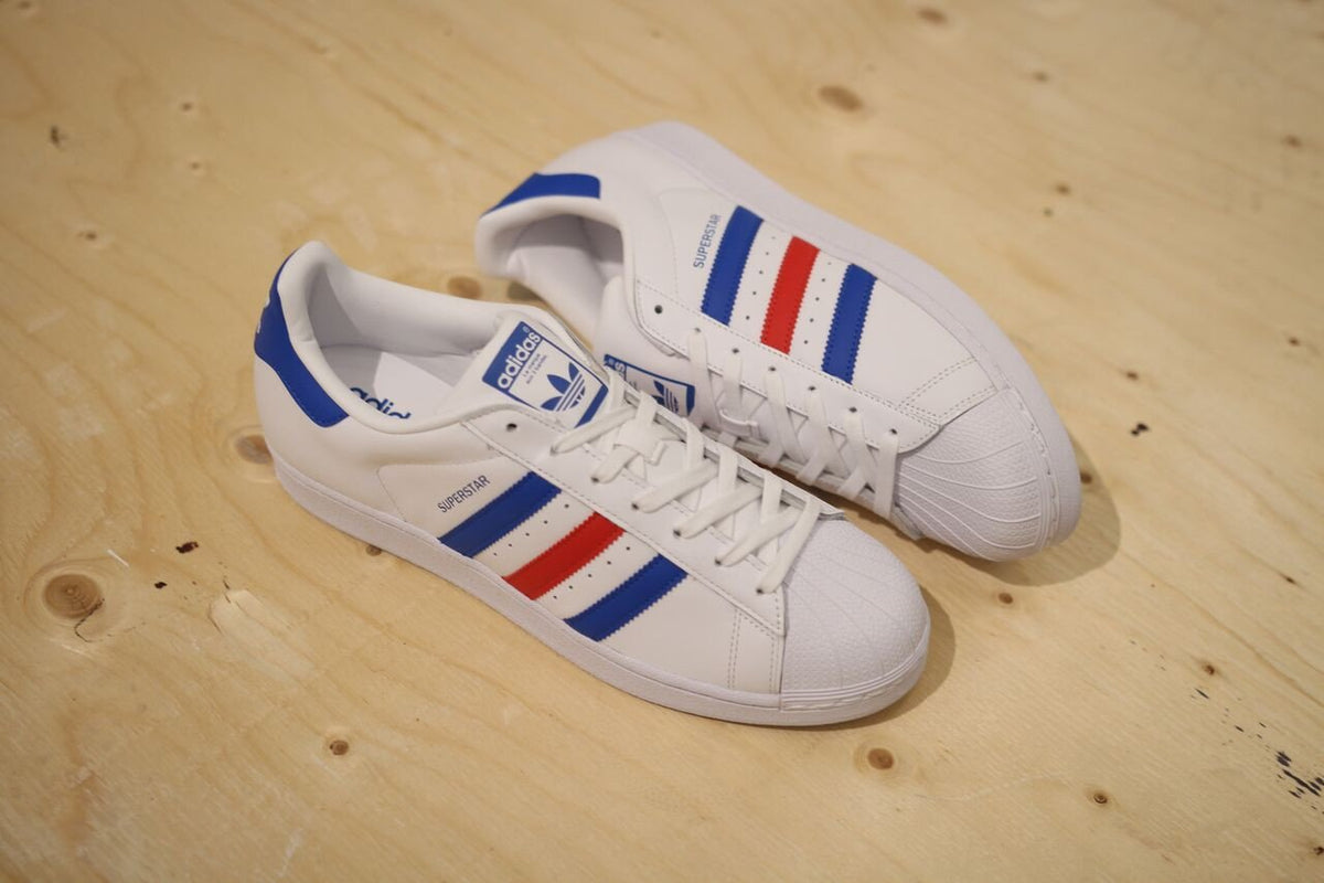 SUPERSTAR