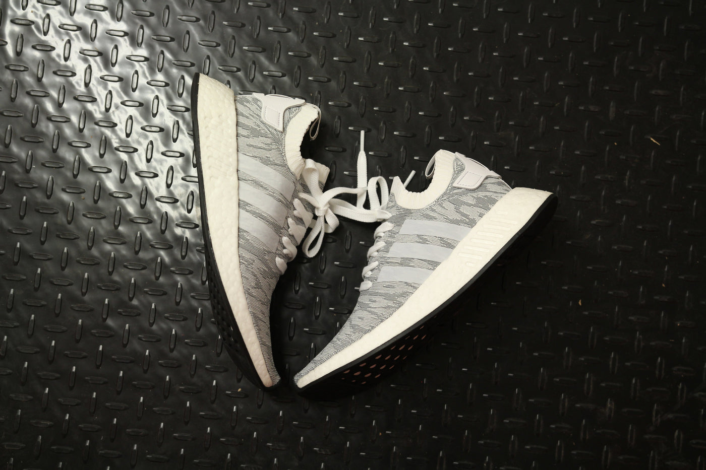 NMD_R2 PK