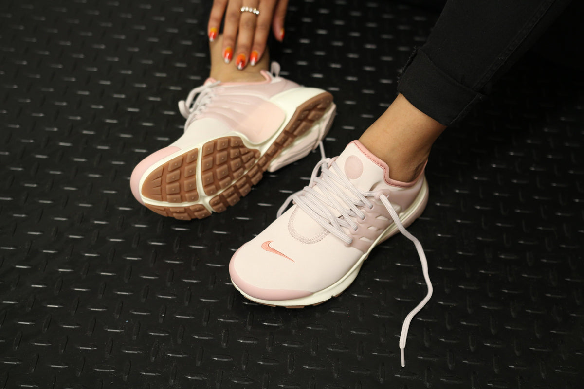 WMNS Air Presto Premium