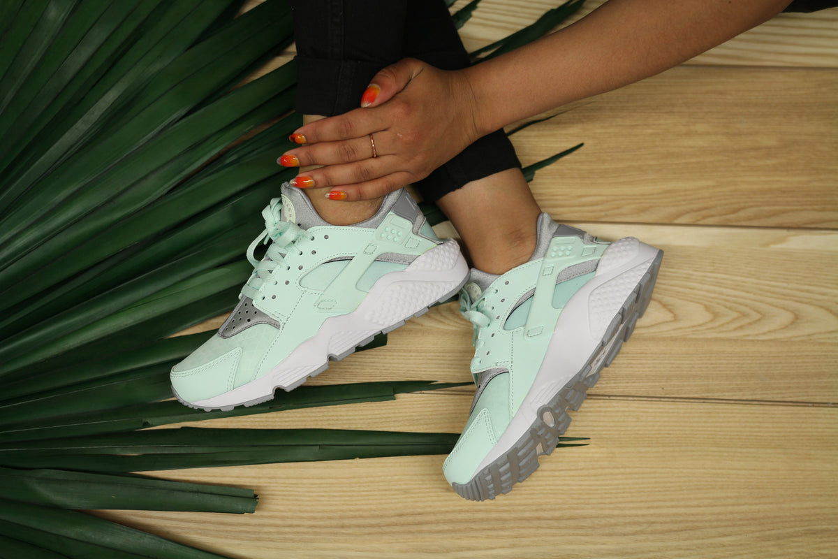 Nike Air Huarache Run
