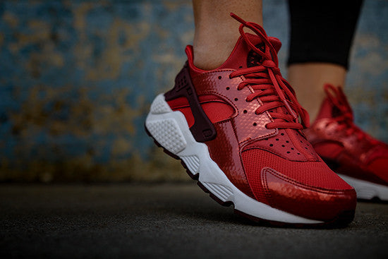 WMNS AIR HUARACHE RUN